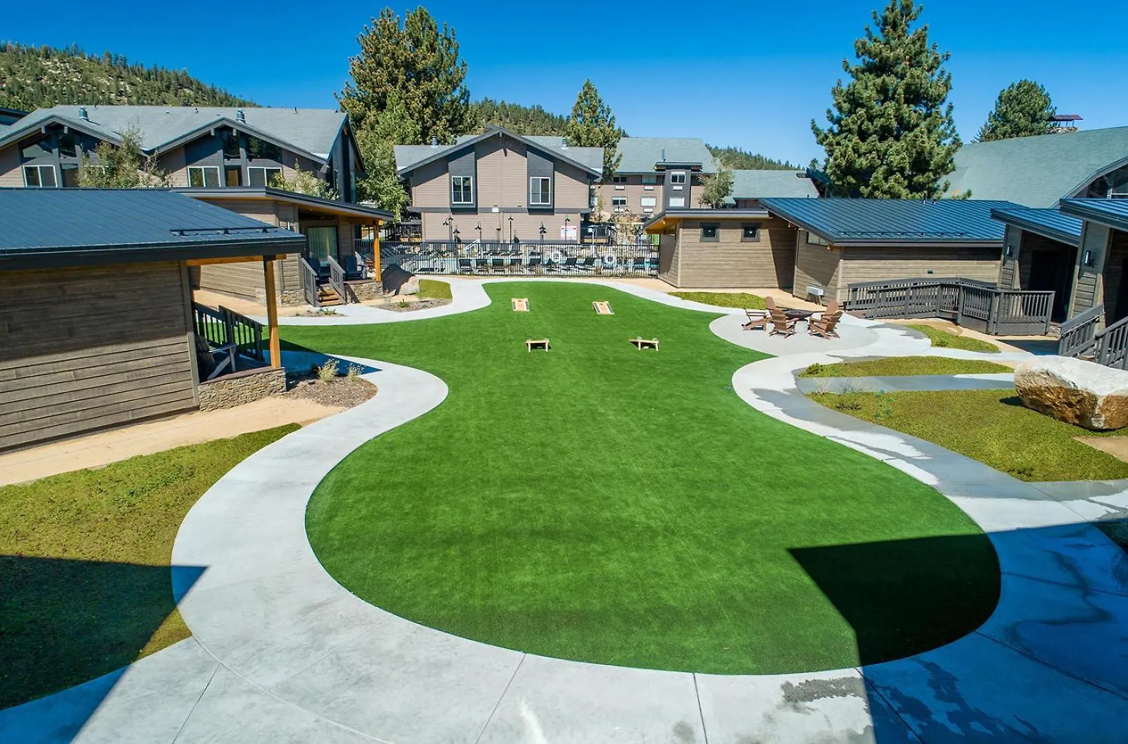 The Sierra Nevada Resort Mammoth Lakes