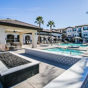 Beautiful Townhome With Garage In Vegas , Las Vegas United States