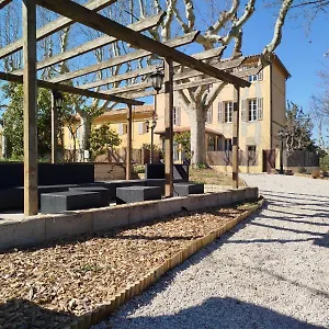  Appartement Havre De Paix Au Sein D'un T3 D'une Bastide Aixoise France